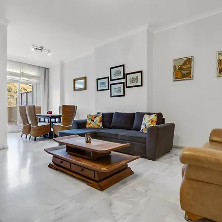 Apartamento Para 6 Con Wifi, Ac, Piscina Y Parking Gratis Benalmádena Exterior foto